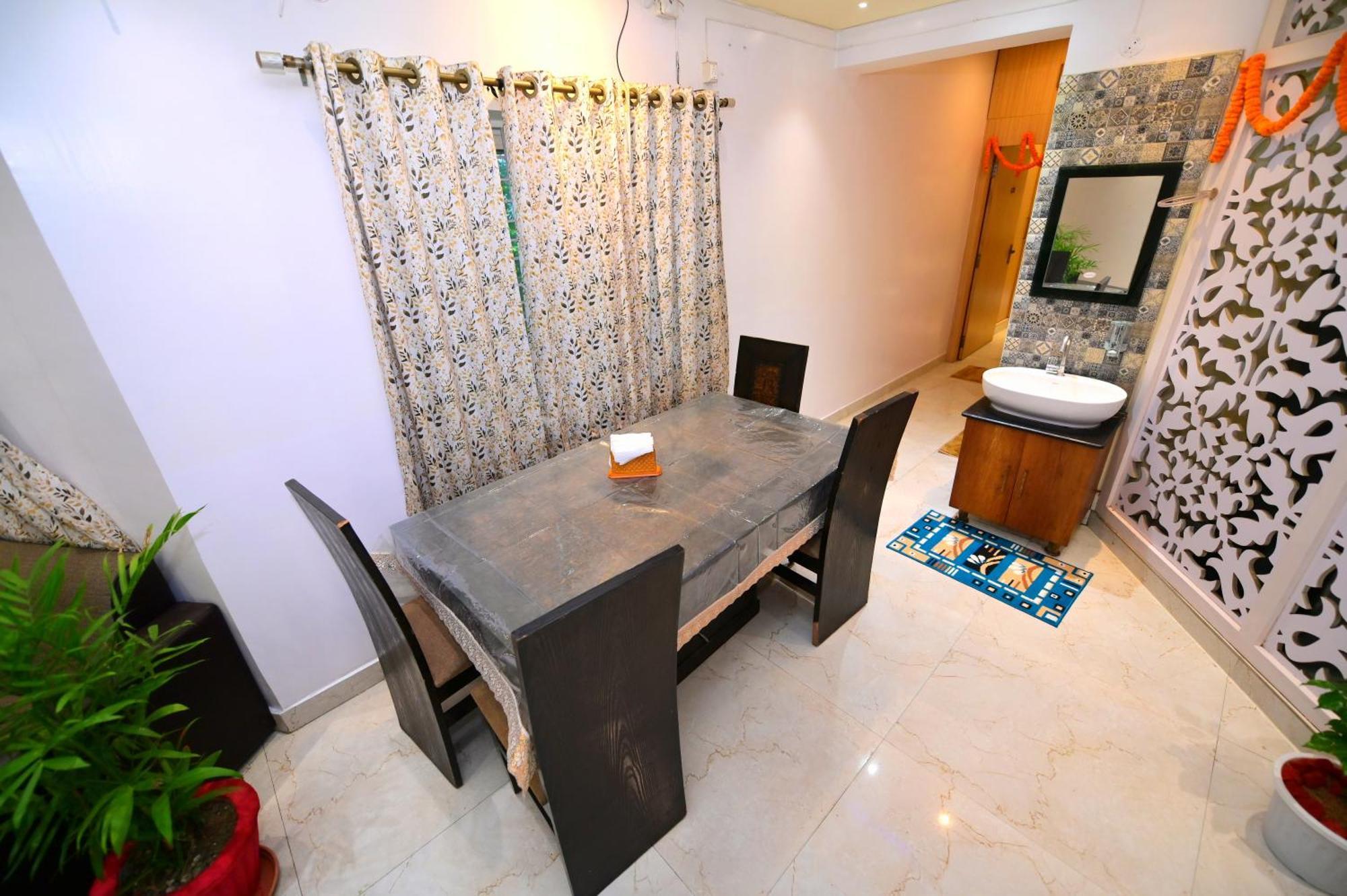 Airport Residency Hotel Ráncsí Kültér fotó