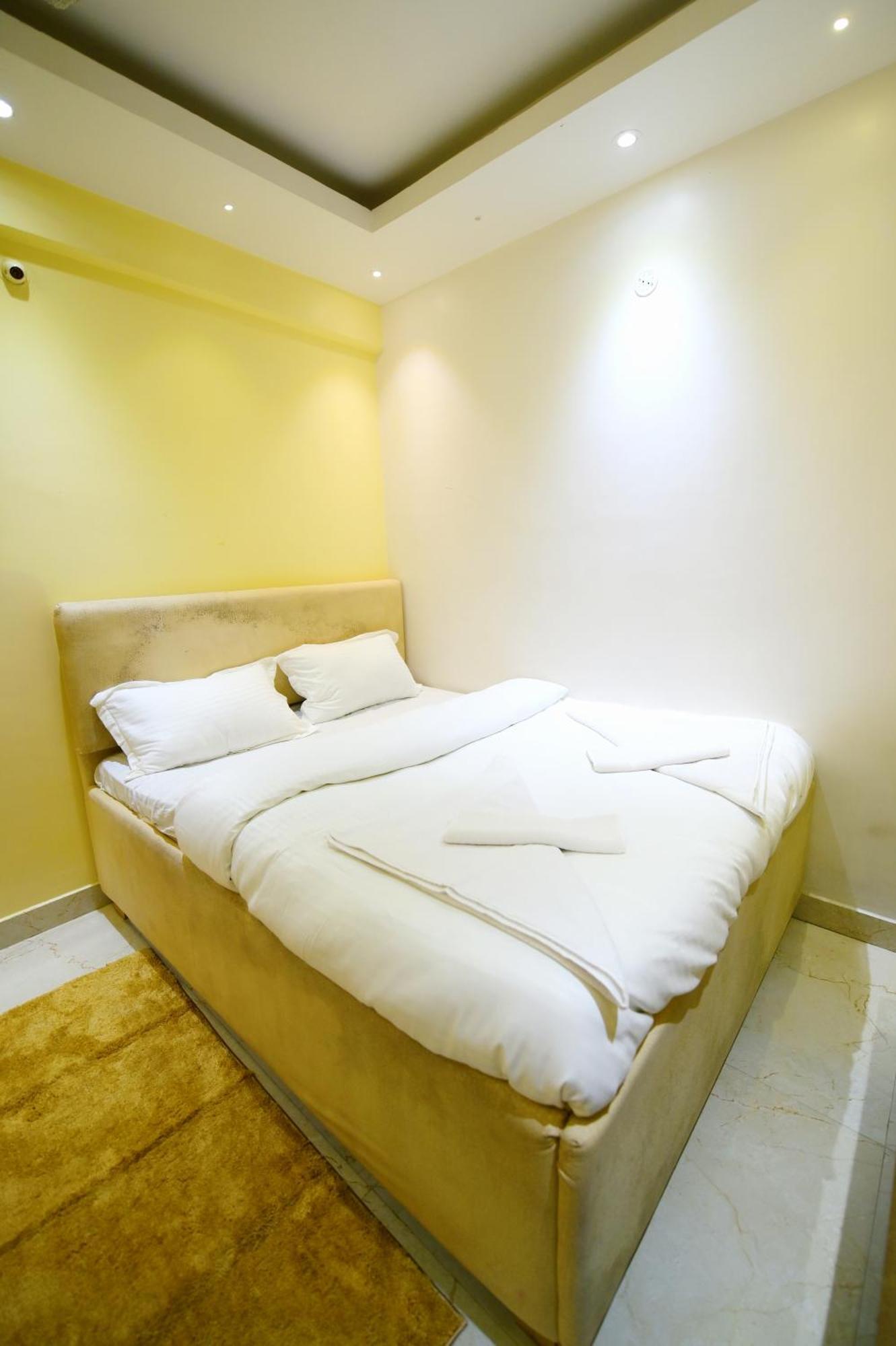 Airport Residency Hotel Ráncsí Kültér fotó