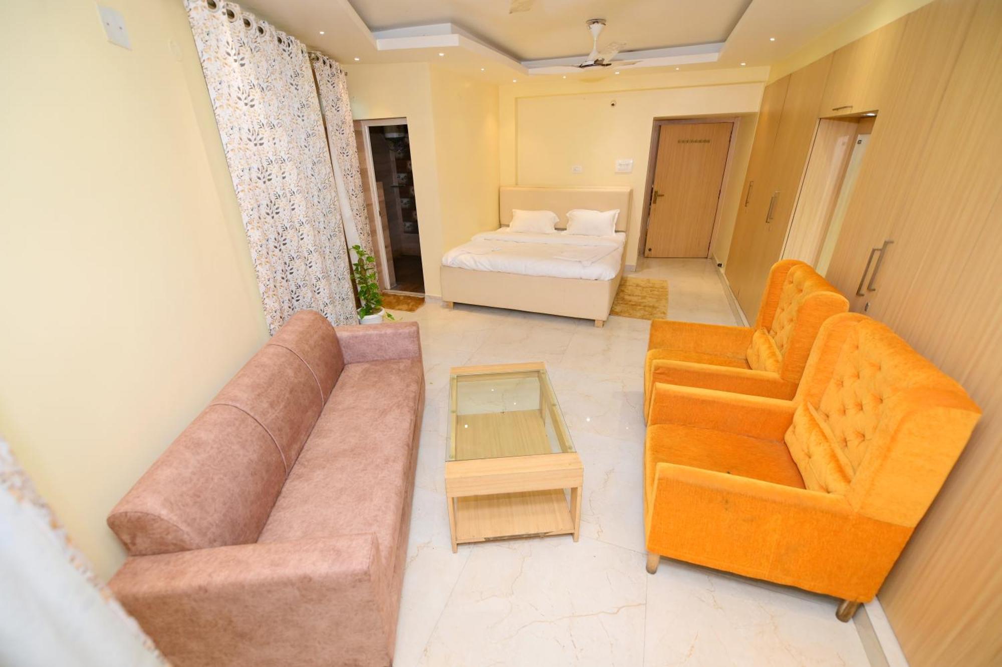 Airport Residency Hotel Ráncsí Kültér fotó