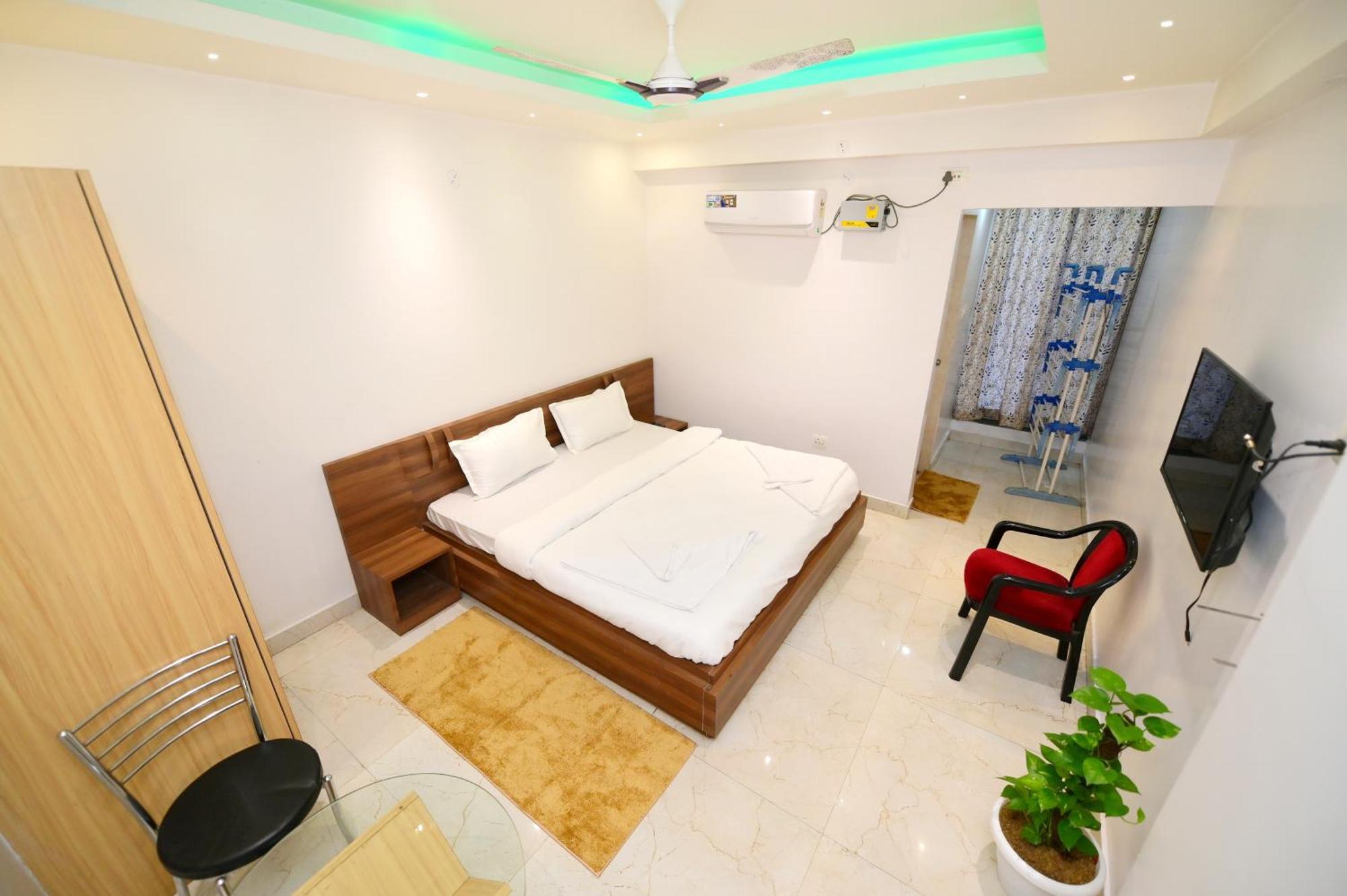 Airport Residency Hotel Ráncsí Kültér fotó