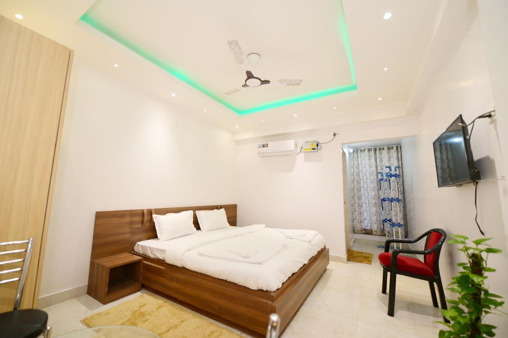 Airport Residency Hotel Ráncsí Kültér fotó